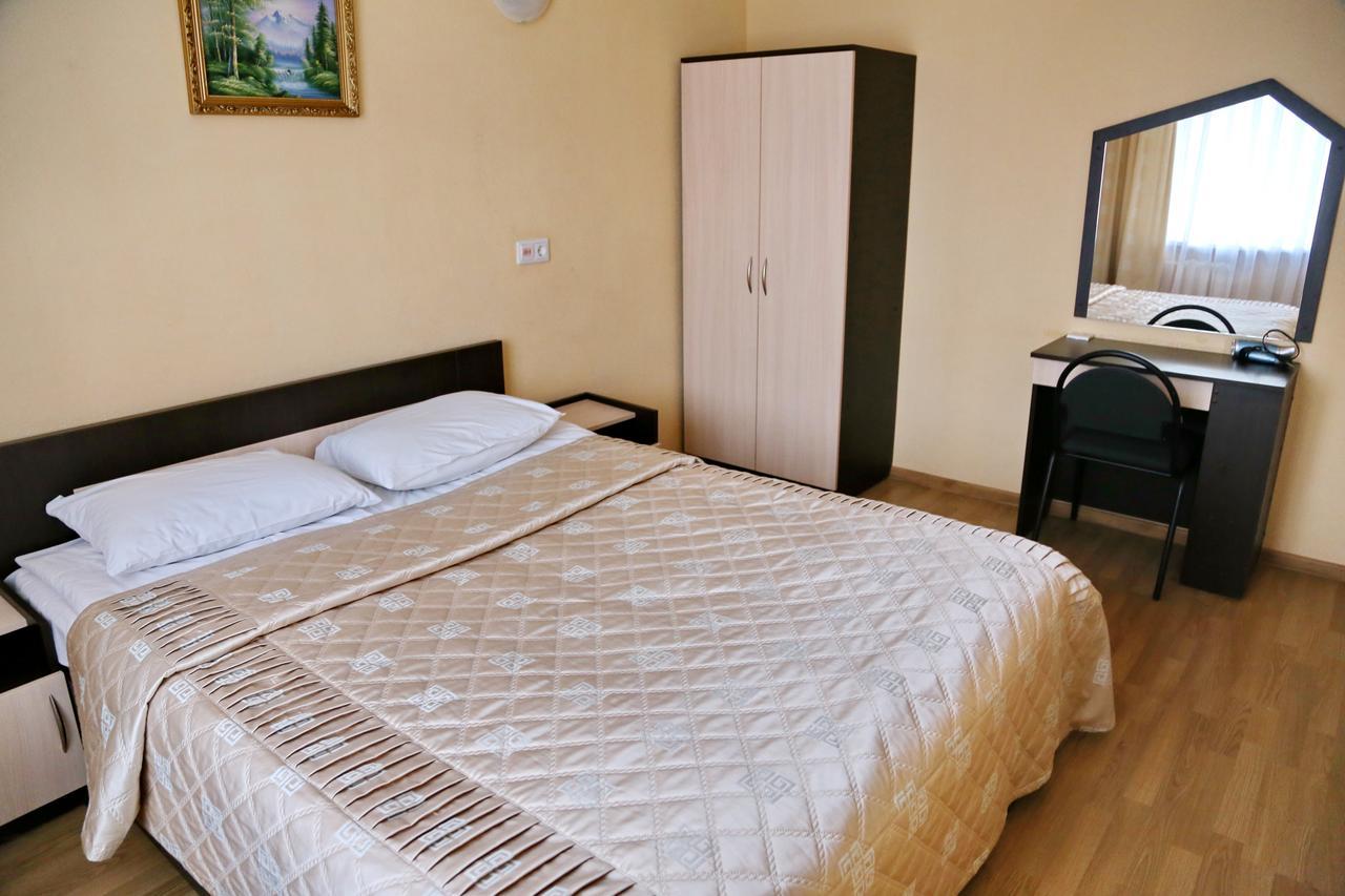 Hotel Turist Hrodna Exterior foto